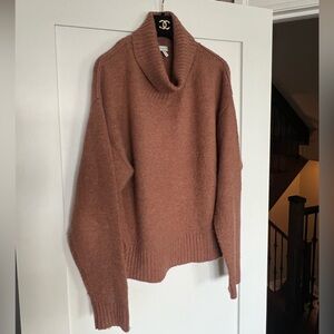 GENTLE FAWN Super Soft Cowl/Turtleneck Sweater Size Medium